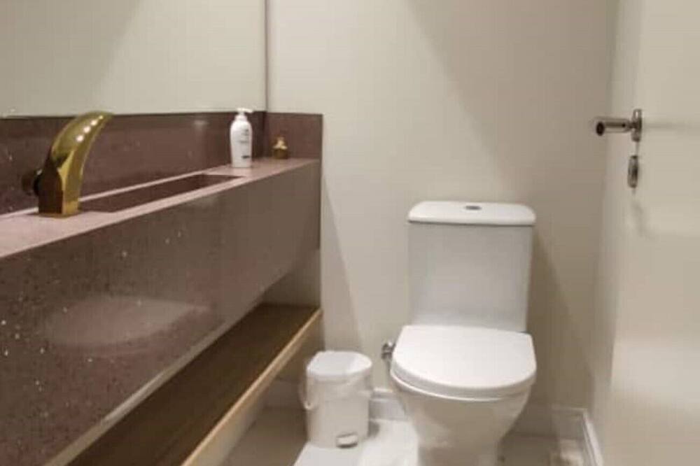 Photo of Bathroom in Torres