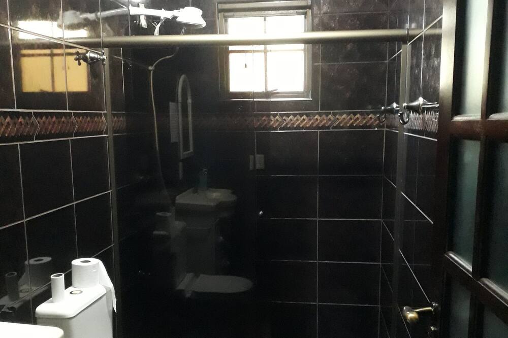 Photo of Bathroom in Parque dos Cafezais II