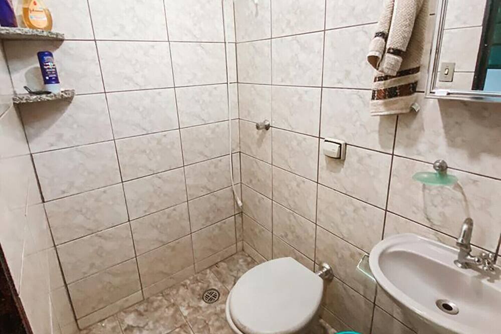 Photo of Bathroom in Delfinopolis