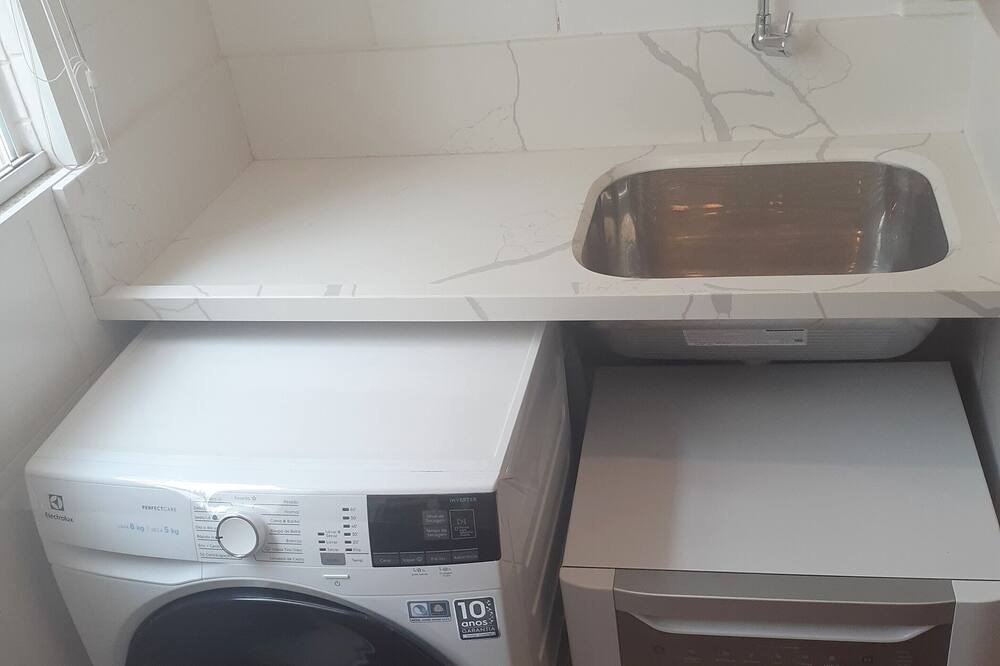 Photo of Kitchen in Praia da Enseada