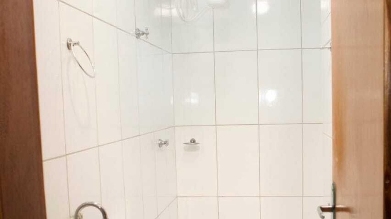 Photo of Bathroom in Anapolis