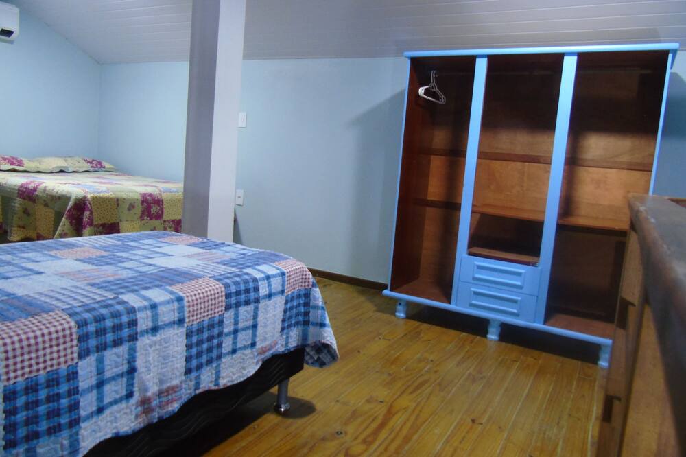 Photo of Bedroom in Ze Amandio