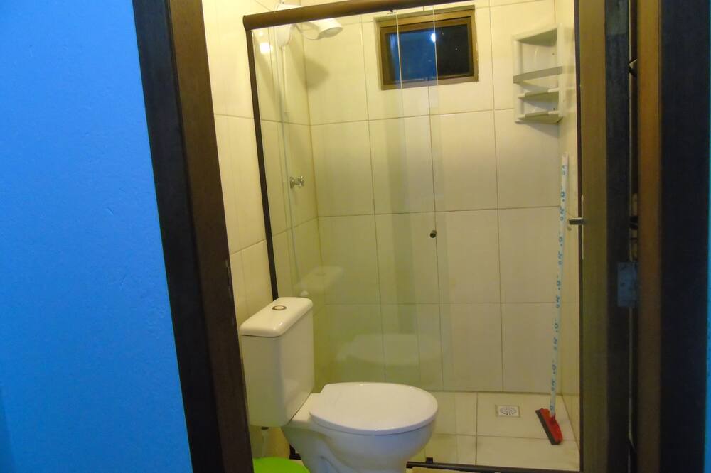 Photo of Bathroom in Ze Amandio