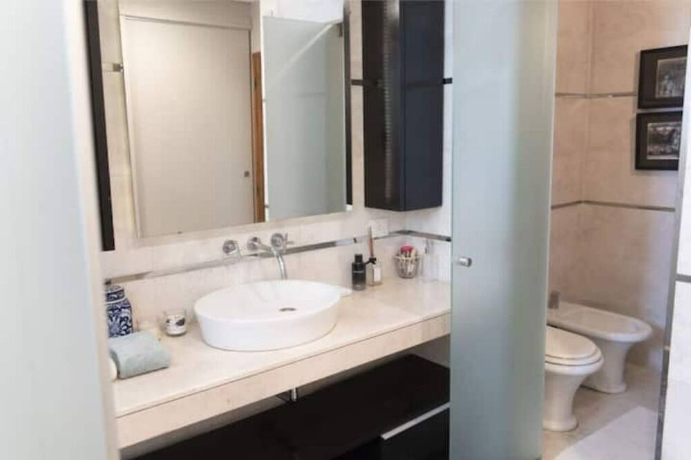 Photo of Bathroom in Carilo