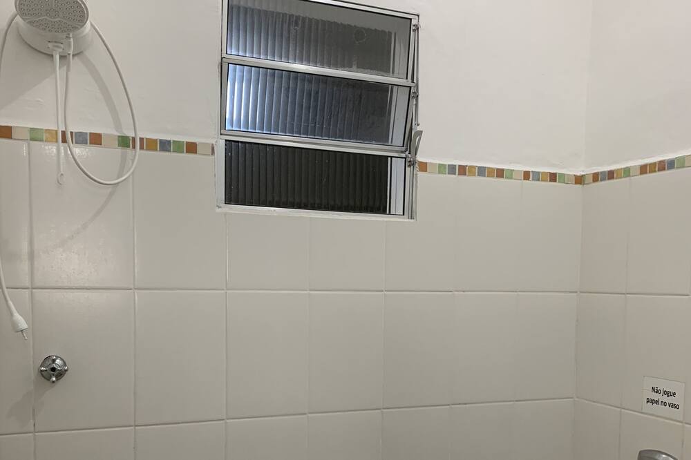 Photo of Bathroom in Jardim Itagua