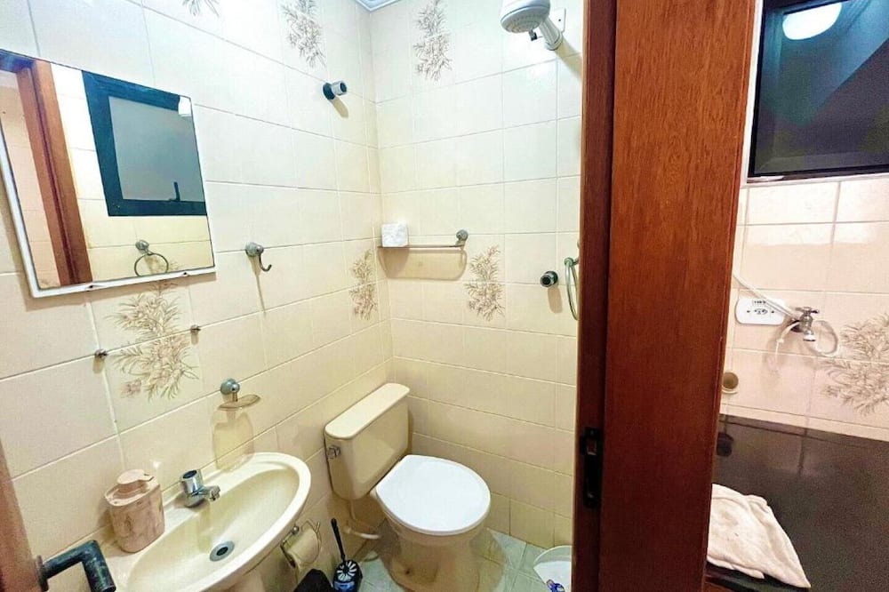 Photo of Bathroom in Jardim Mar e Ceu