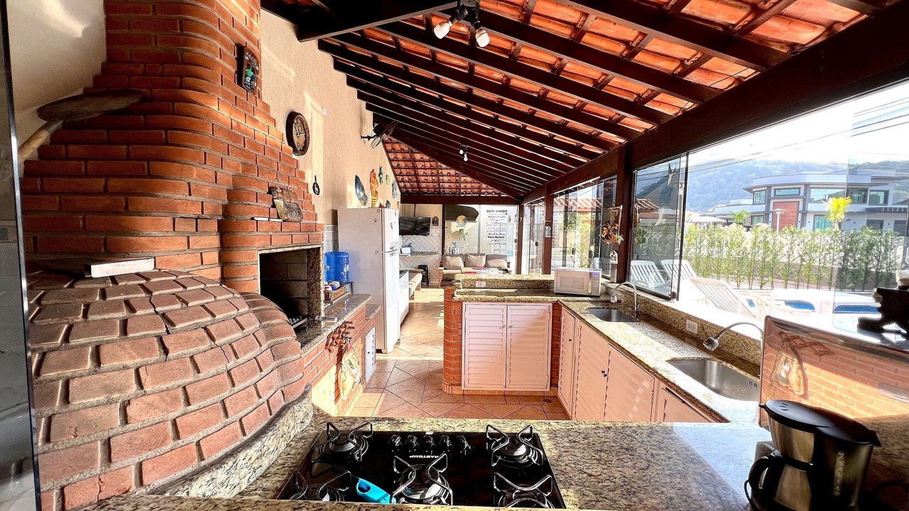 Photo of Kitchen in Caraguatatuba