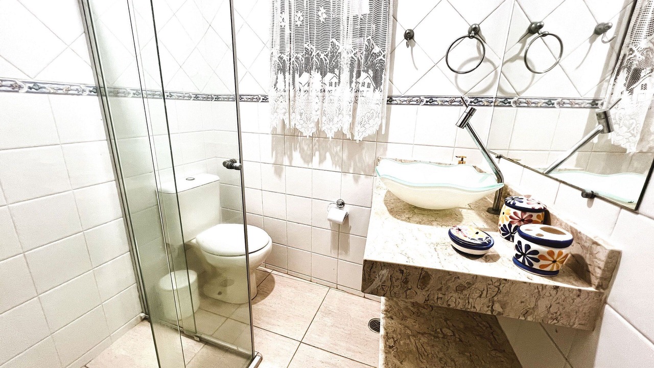 Photo of Bathroom in Caraguatatuba