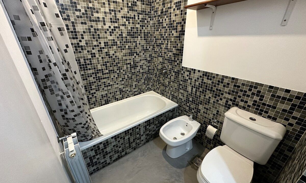 Photo of Bathroom in Olivos