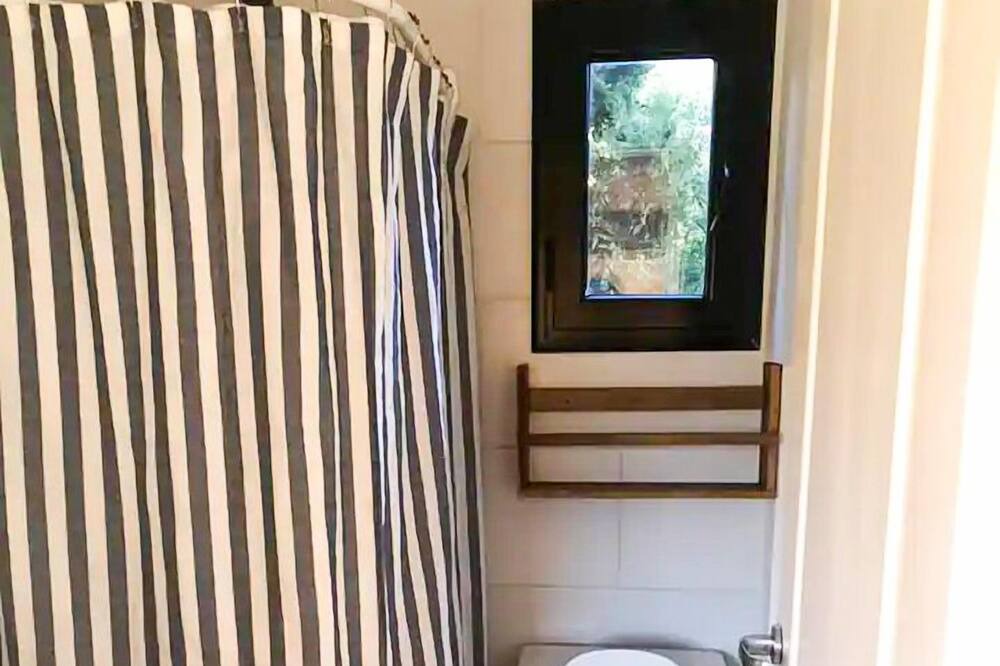 Photo of Bathroom in Golondrinas