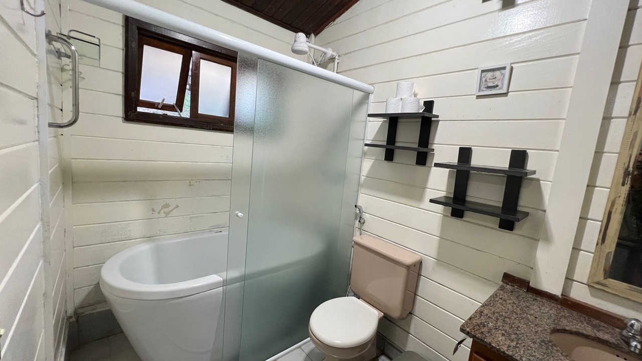 Photo of Bathroom in Mairipora
