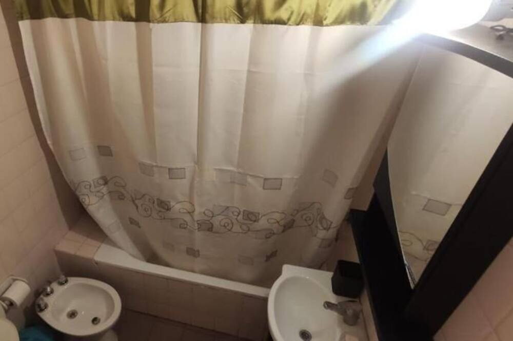 Photo of Bathroom in Balvanera