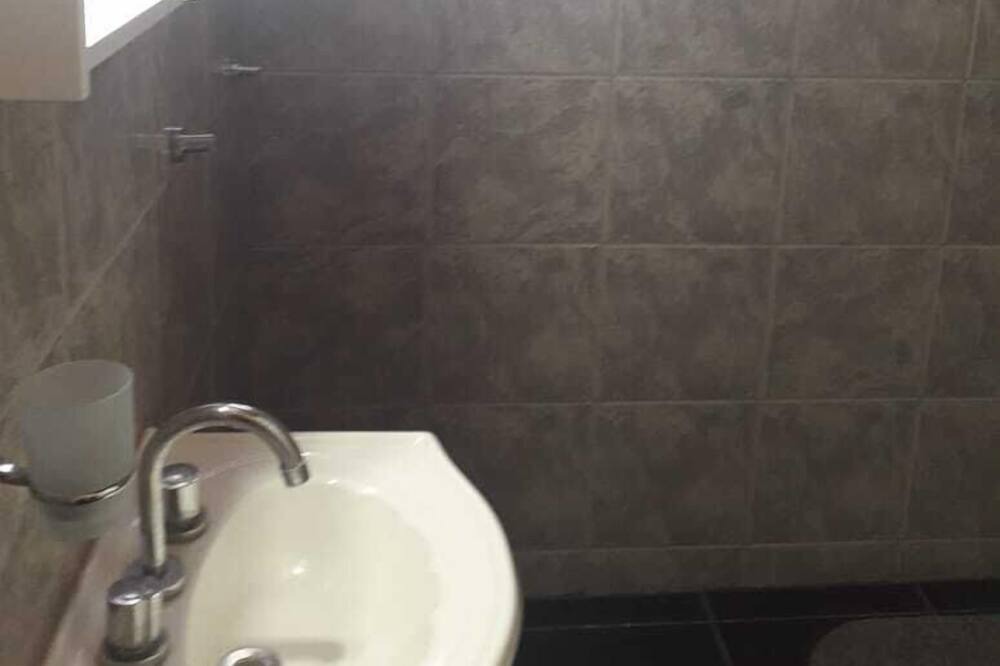 Photo of Bathroom in Cuadro Nacional