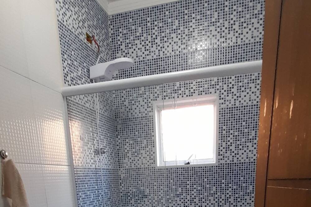 Photo of Bathroom in Salto de Pirapora