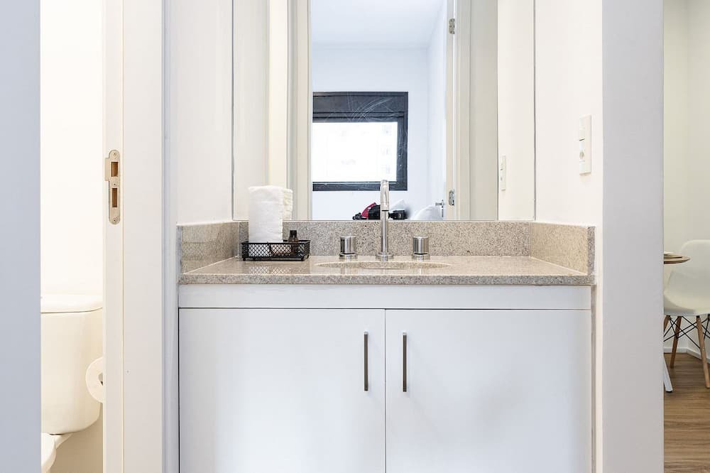 Photo of Bathroom in Republica