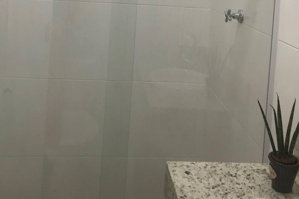 Photo of Bathroom in Parque Enseada