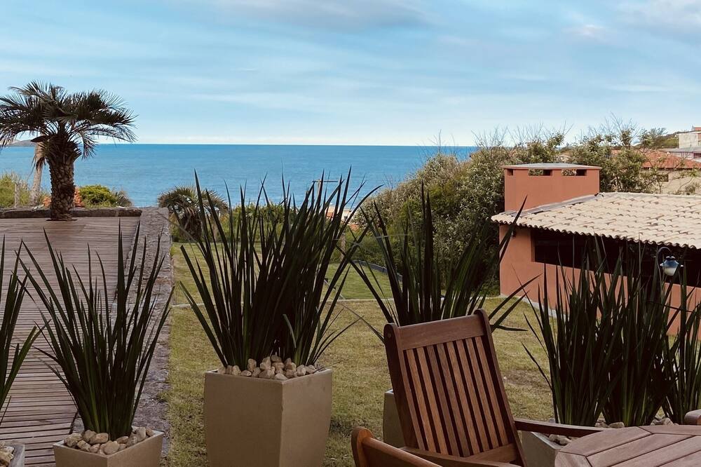 Photo of Patio Balcony in Laguna