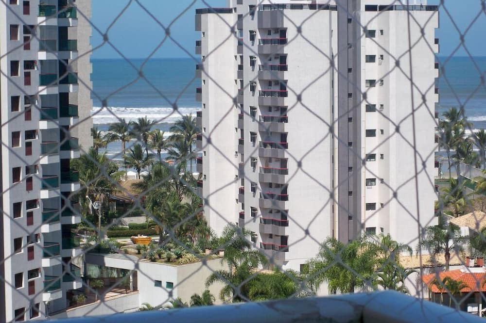 Photo of Patio Balcony in Riviera de Sao Lourenco