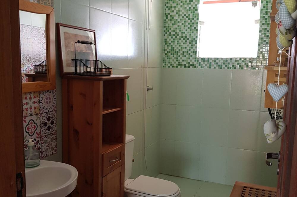 Photo of Bathroom in Horto