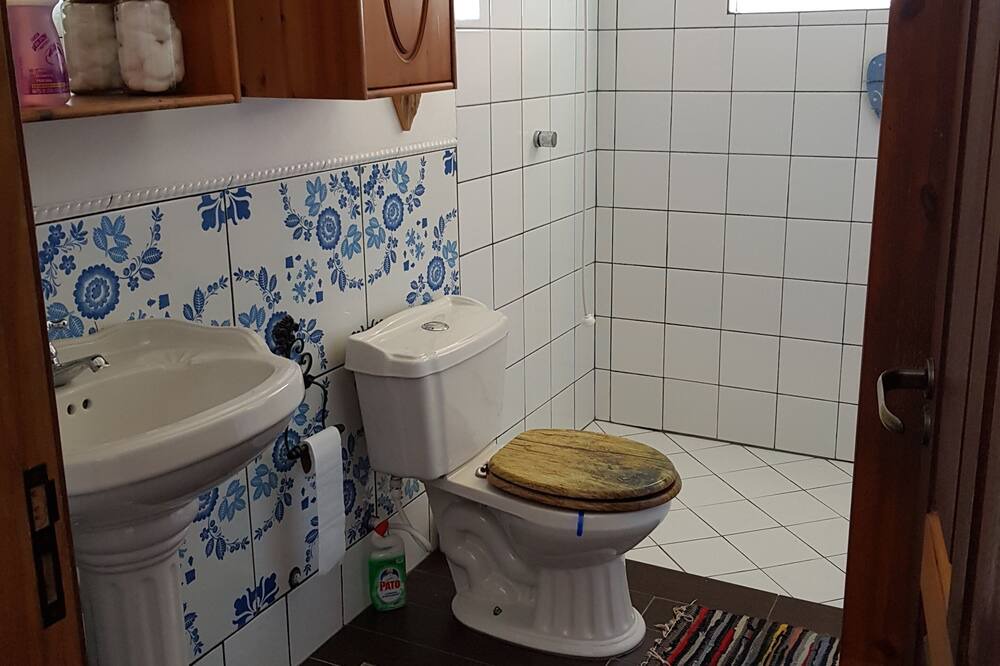 Photo of Bathroom in Horto