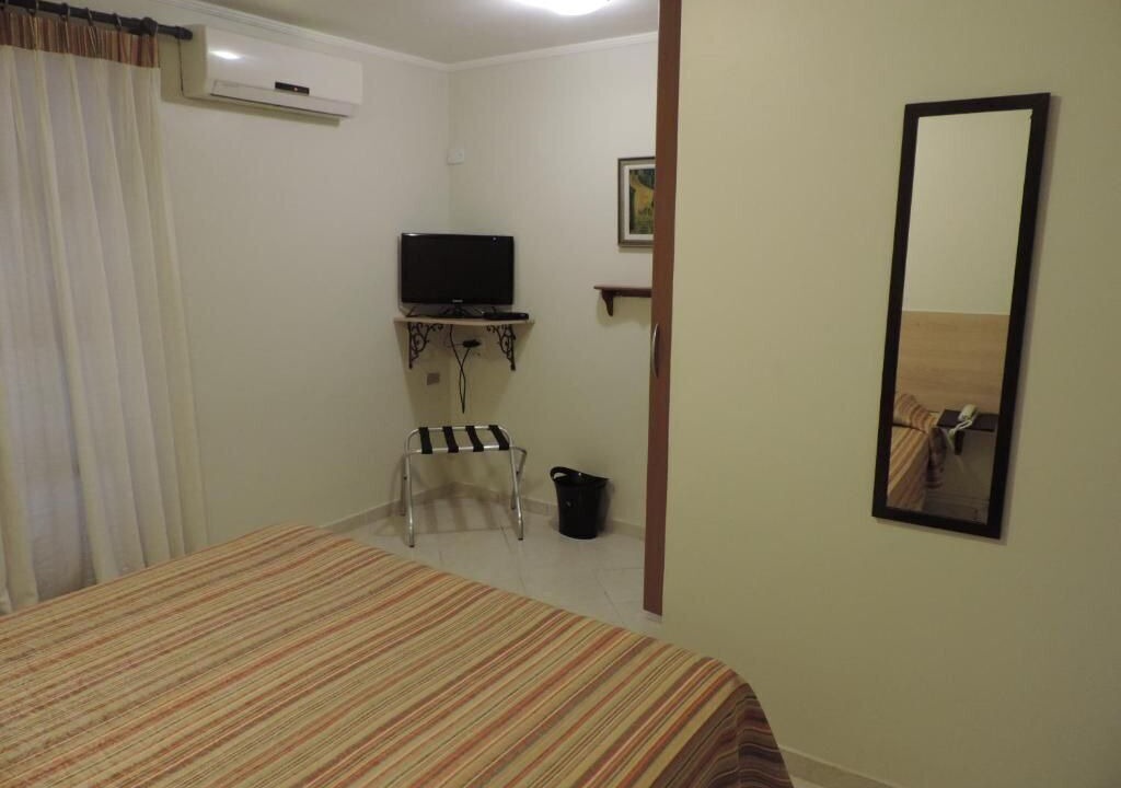 Photo of Bedroom in Enseada