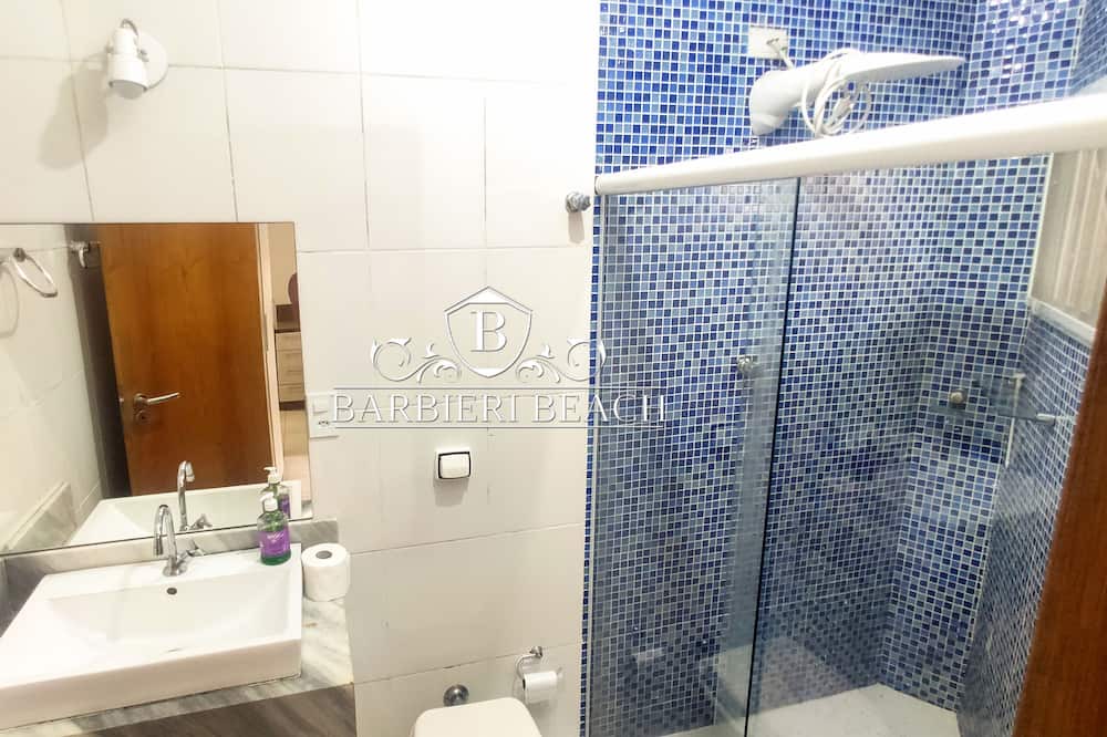 Photo of Bathroom in Costa do Sol