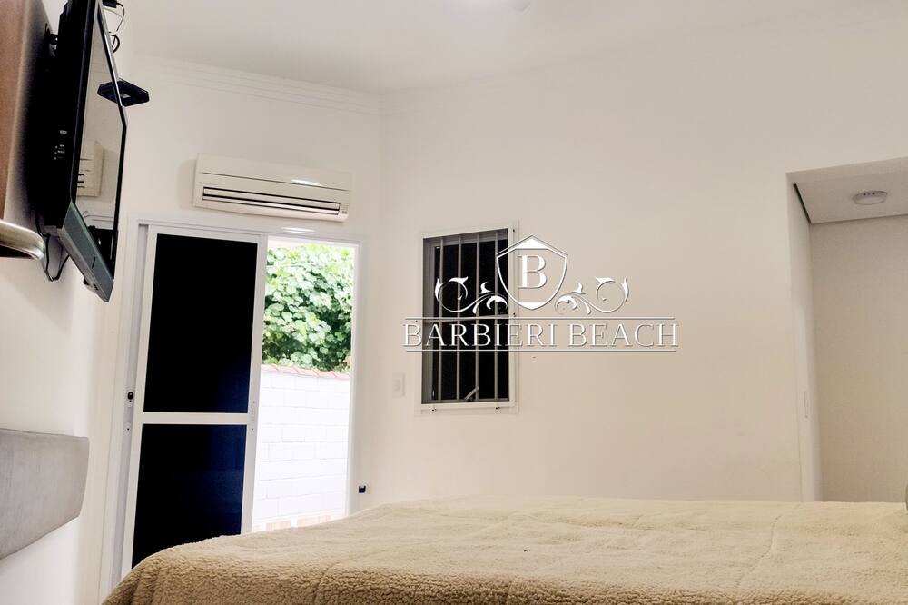 Photo of Bedroom in Costa do Sol