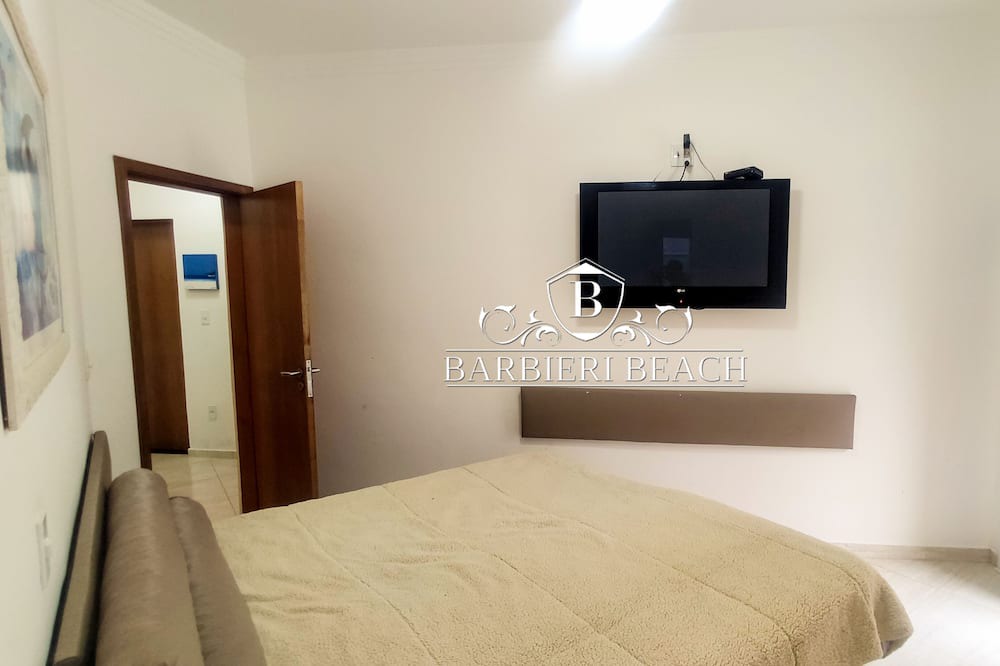 Photo of Bedroom in Costa do Sol