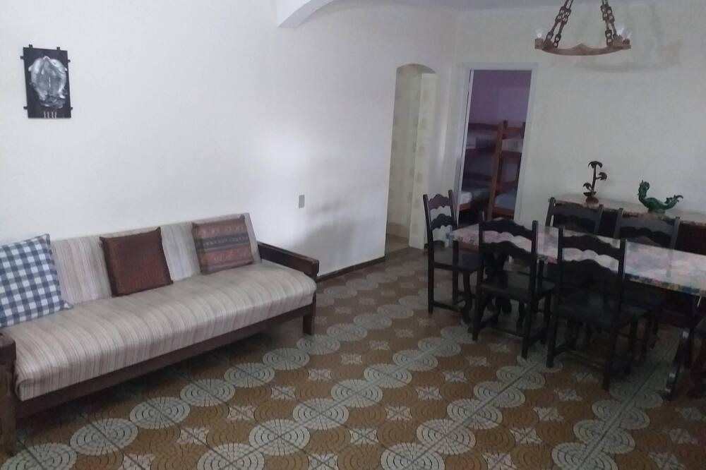 Photo of Livingroom in Campos Eliseos