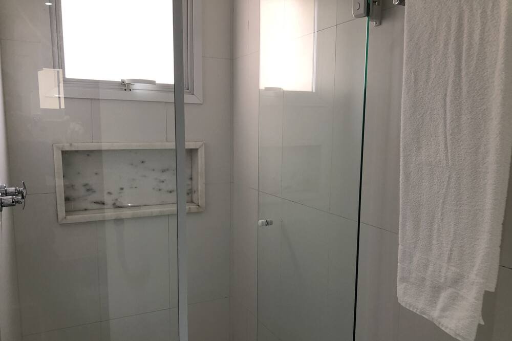 Photo of Bathroom in Campo Belo