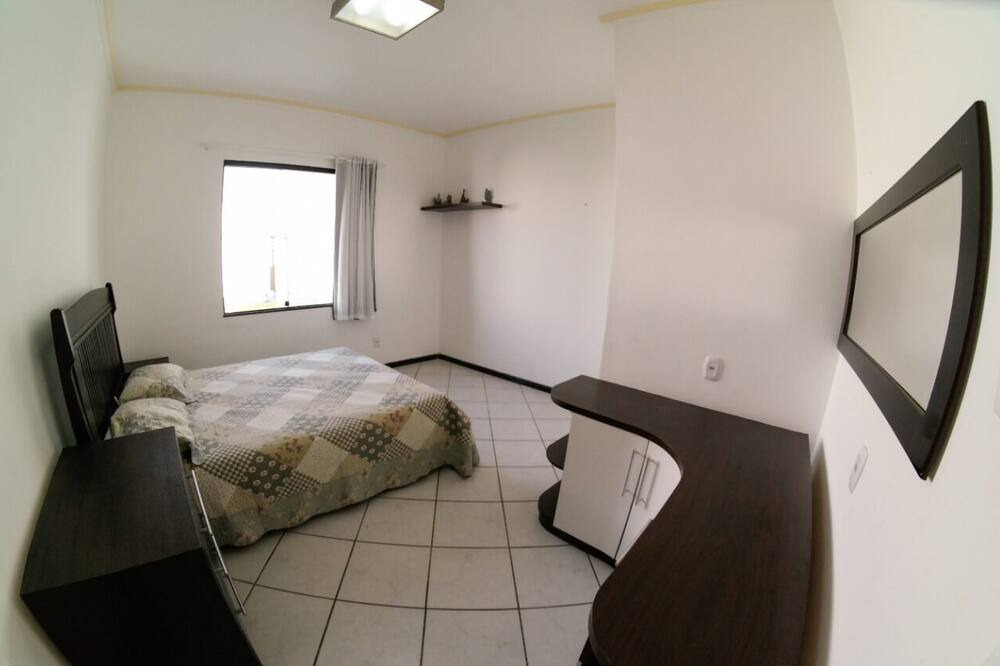 Photo of Bedroom in Aruana