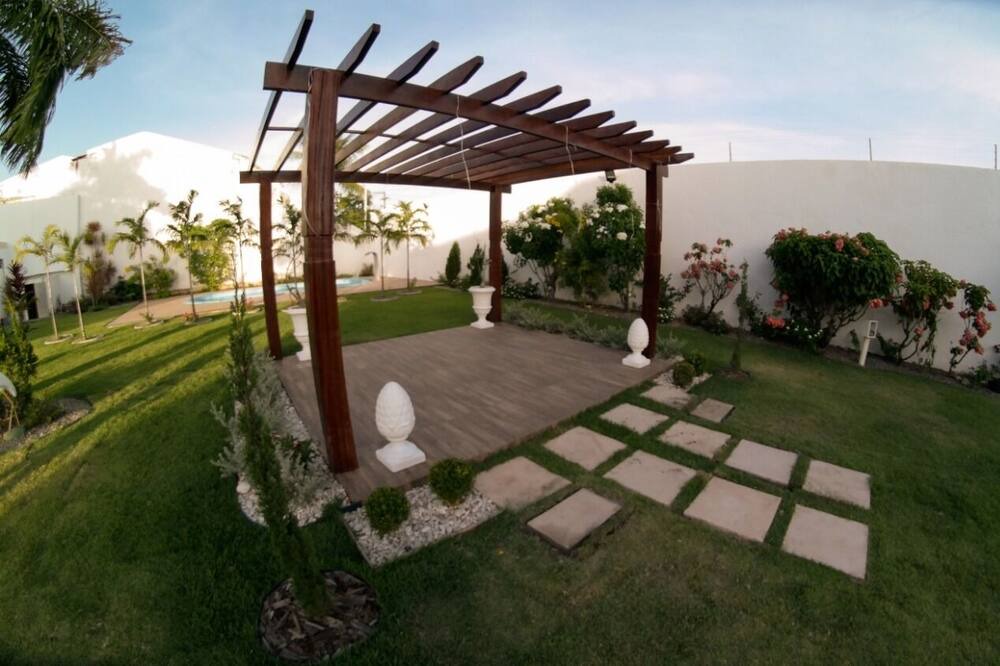 Photo of Outdoor in Aruana