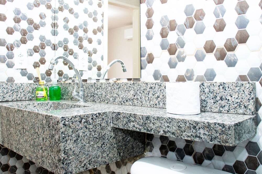 Photo of Bathroom in Piranhas