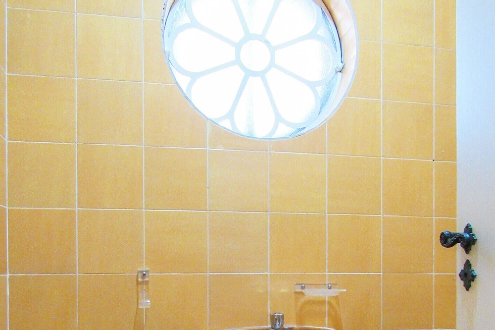 Photo of Bathroom in Sao Lourenco da Serra