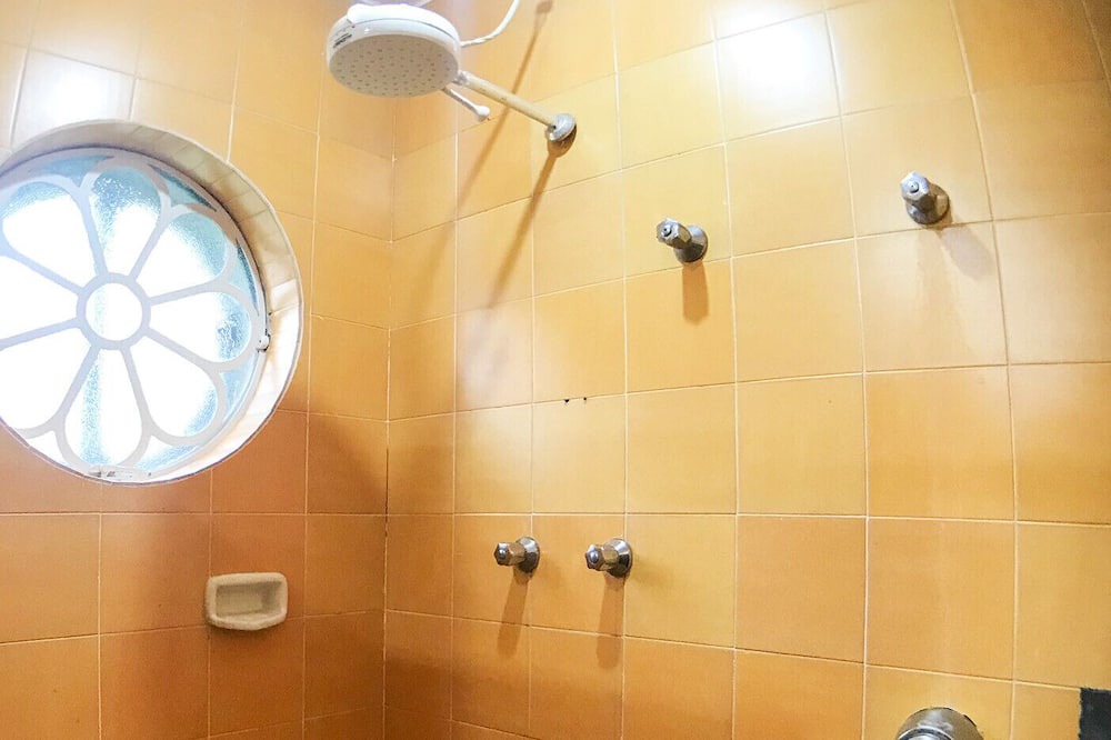 Photo of Bathroom in Sao Lourenco da Serra