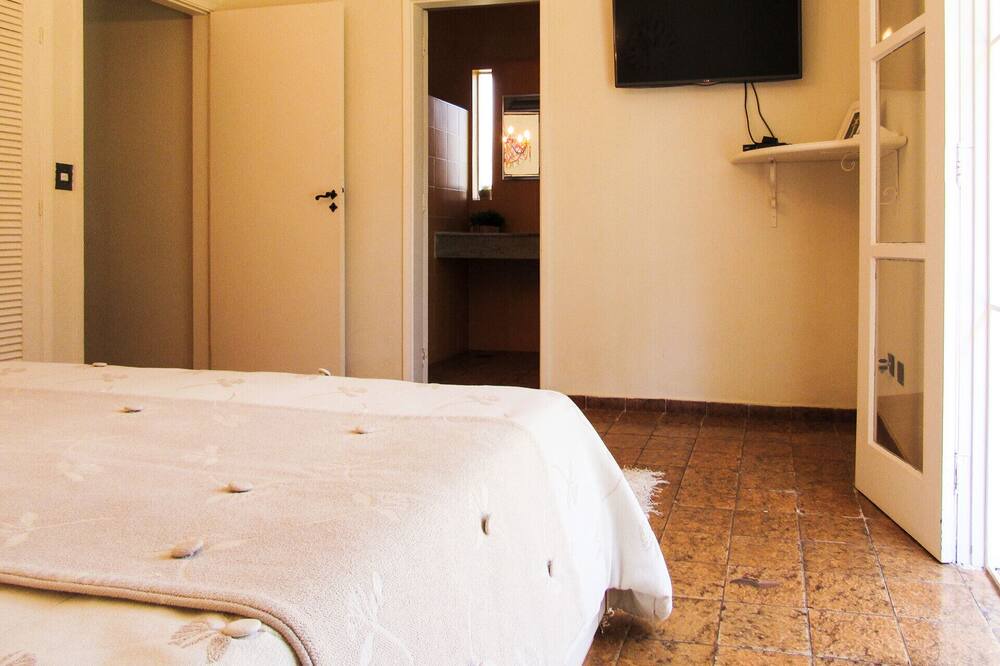Photo of Bedroom in Sao Lourenco da Serra