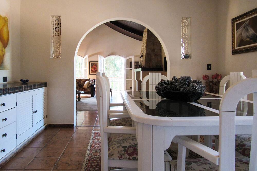 Photo of Kitchen in Sao Lourenco da Serra
