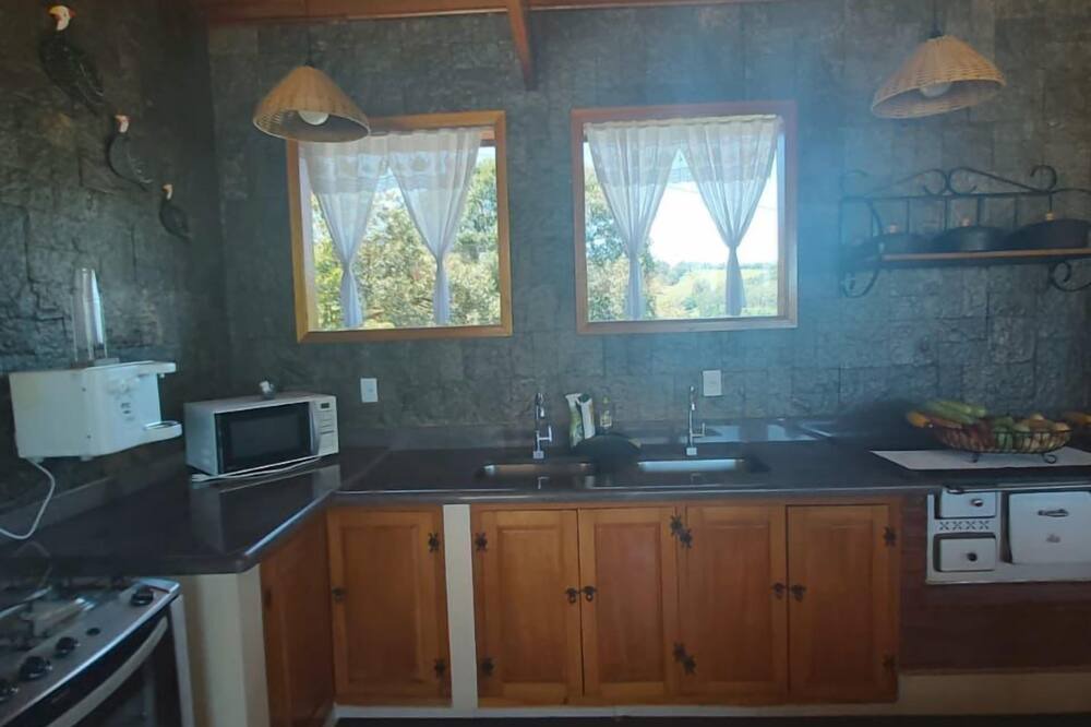Photo of Kitchen in Piracaia