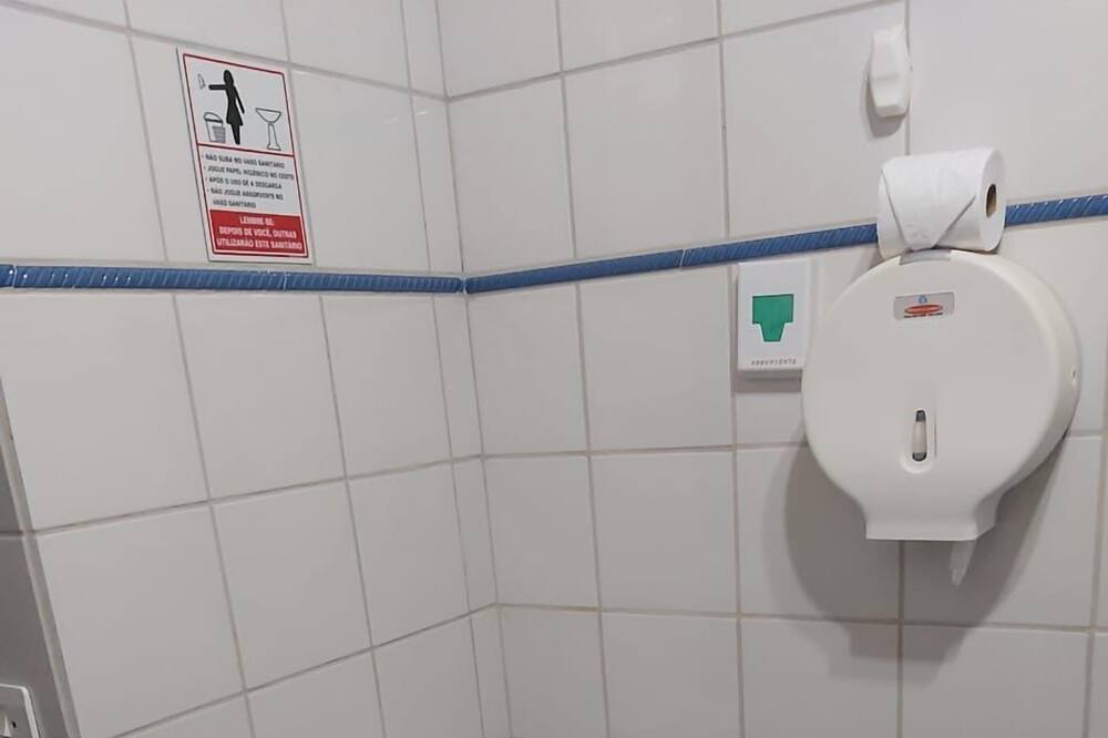 Photo of Bathroom in Piracaia