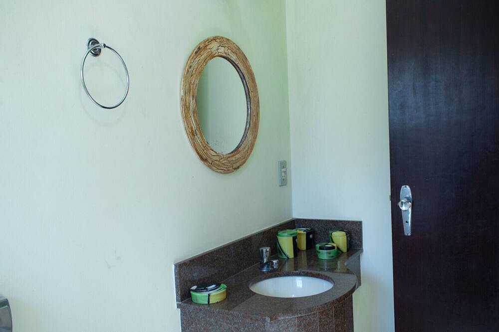 Photo of Bathroom in Monte Alegre do Sul