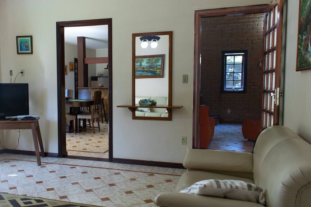 Photo of Livingroom in Monte Alegre do Sul