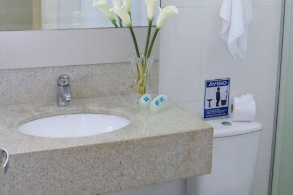 Photo of Bathroom in Ingleses do Rio Vermelho