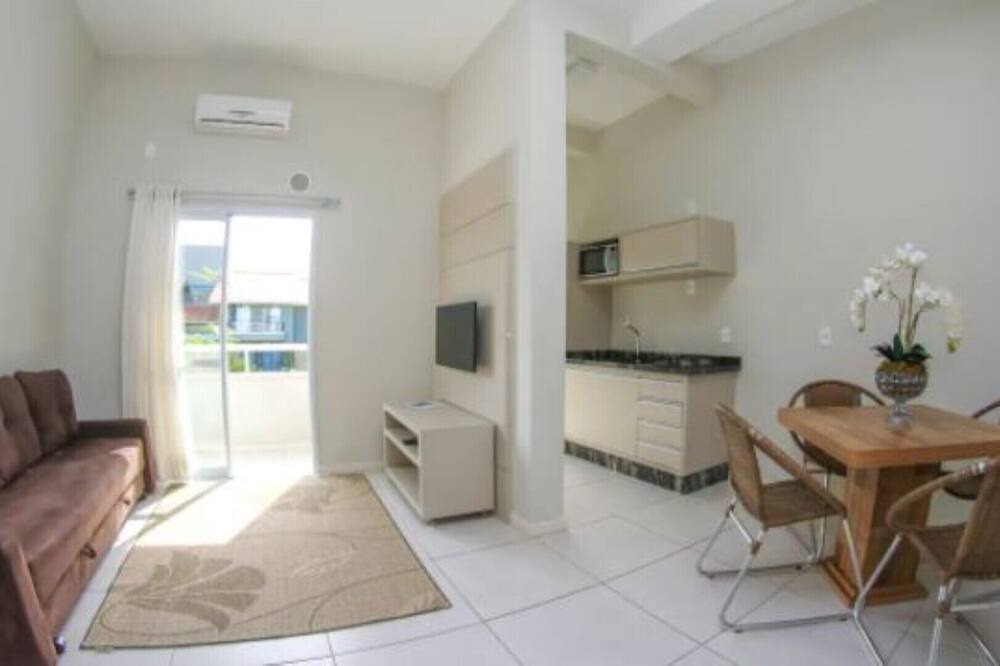 Photo of Livingroom in Ingleses do Rio Vermelho