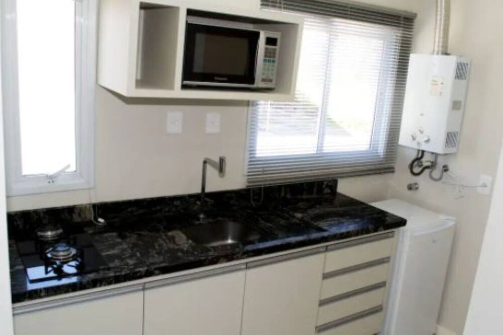 Photo of Kitchen in Ingleses do Rio Vermelho