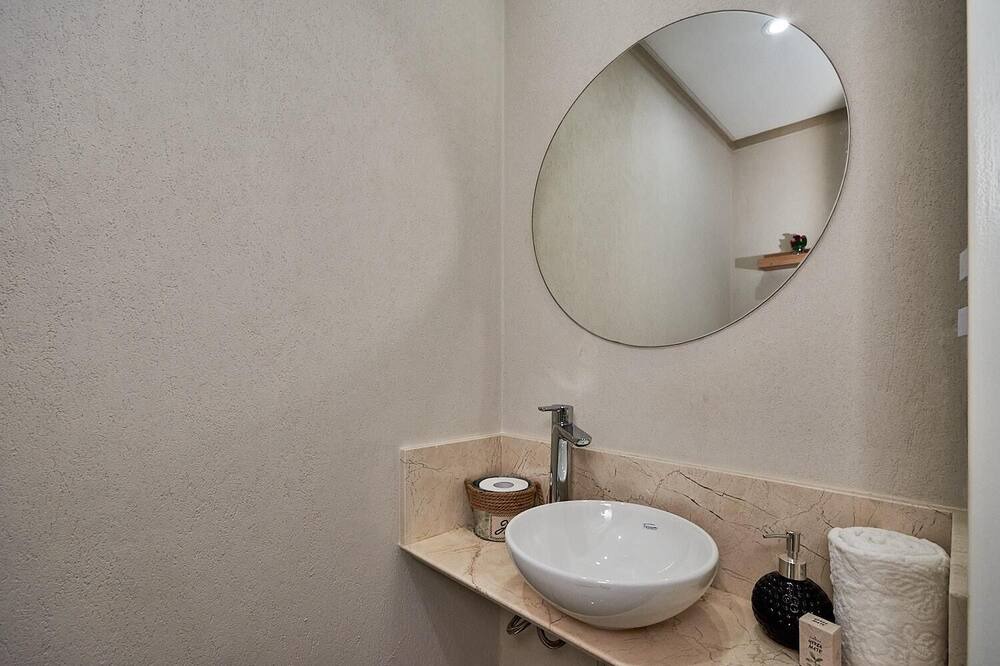 Photo of Bathroom in Caballito