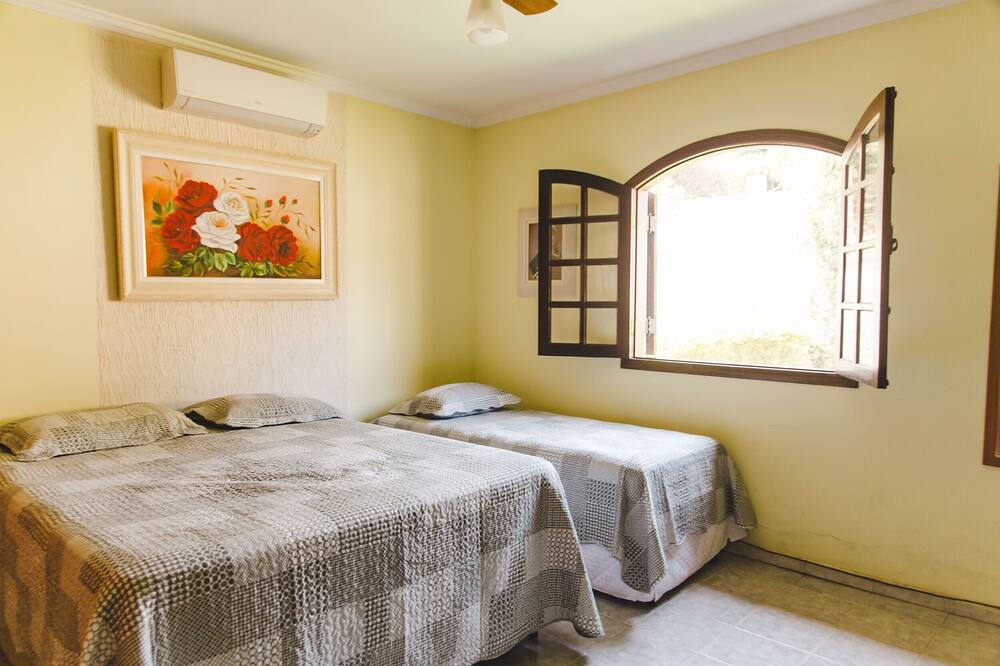 Photo of Bedroom in Chacaras Fernao Dias