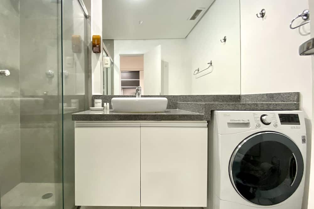 Photo of Bathroom in Alphaville Industrial