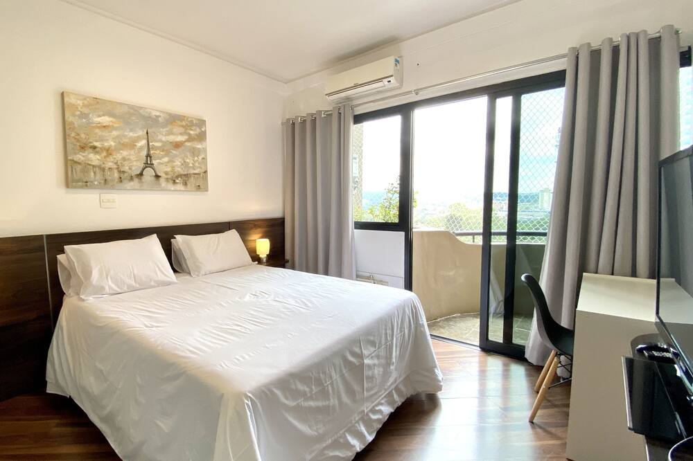 Photo of Bedroom in Alphaville Industrial