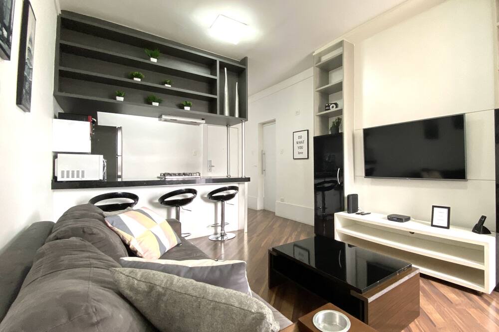 Photo of Livingroom in Alphaville Industrial