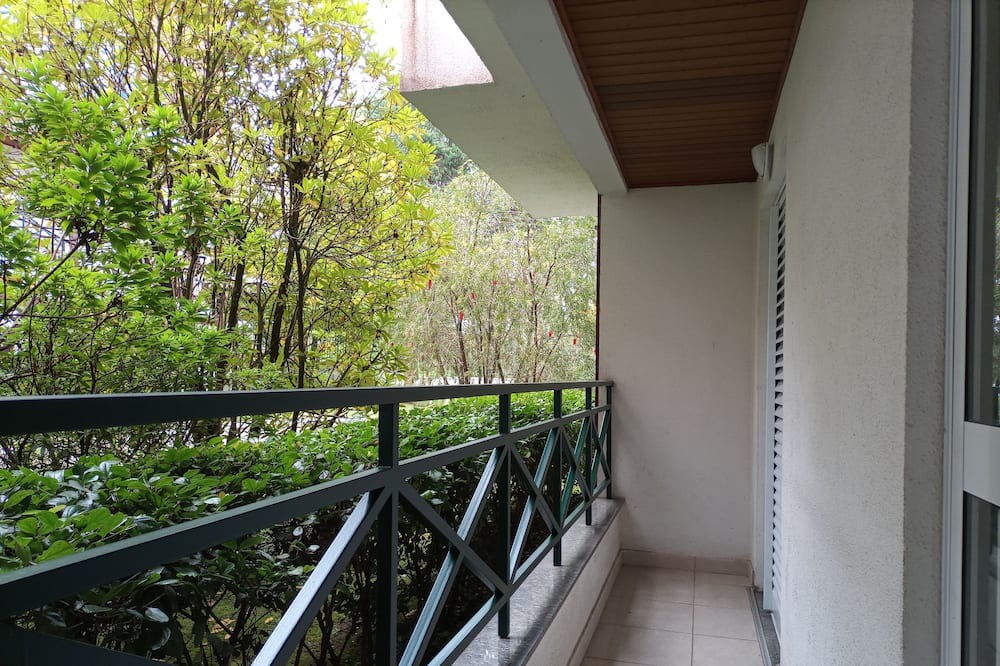 Photo of Patio Balcony in Vila Iara